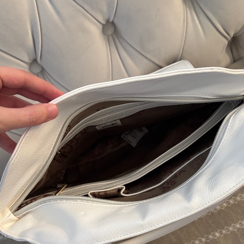 Elle White Quilted Shoulder Bag - Picture 6 of 6